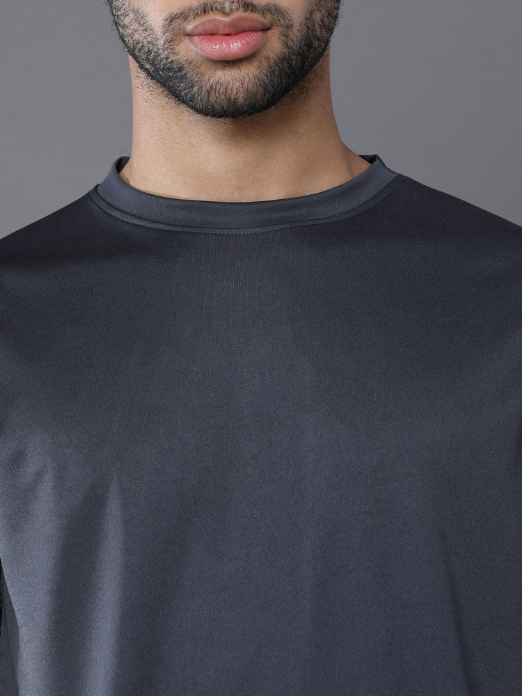 Custom Dry-Fit Round Neck T-Shirt – 140 GSM Polyester | Logo Printing Available